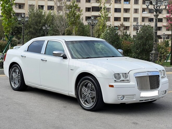 Chrysler 300C 2005, 195,000 km - 2.7 l - Bakı