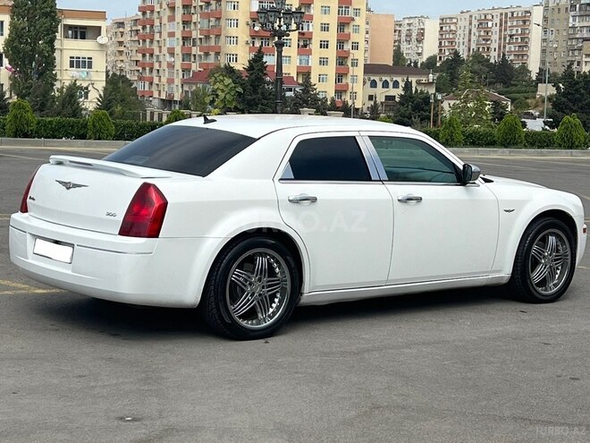 Chrysler 300C 2005, 195,000 km - 2.7 l - Bakı