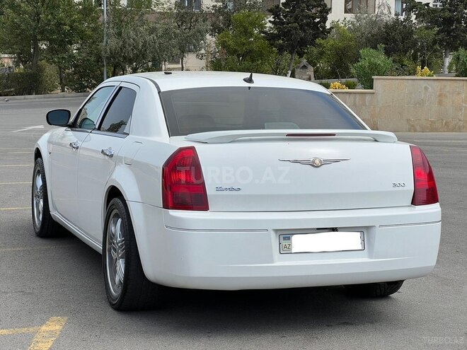 Chrysler 300C 2005, 195,000 km - 2.7 l - Bakı