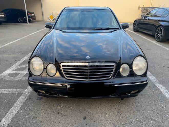 Mercedes E 220 2000, 360,000 km - 2.2 l - Bakı