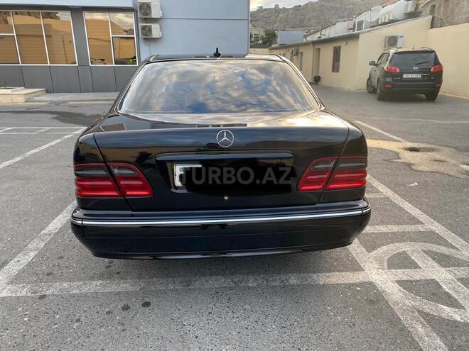 Mercedes E 220 2000, 360,000 km - 2.2 l - Bakı