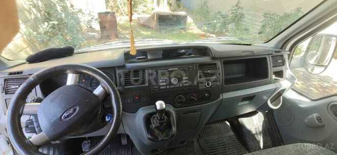 Ford Transit 2010, 322,000 km - 3.2 л - Quba