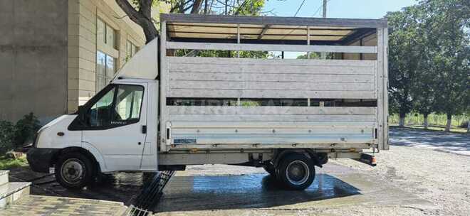 Ford Transit 2010, 322,000 km - 3.2 л - Quba
