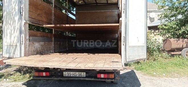 Ford Transit 2010, 322,000 km - 3.2 л - Quba