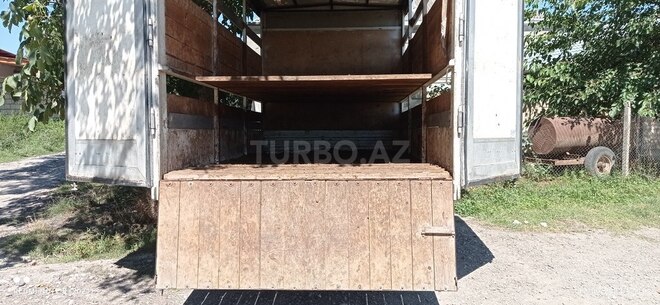 Ford Transit 2010, 322,000 km - 3.2 л - Quba