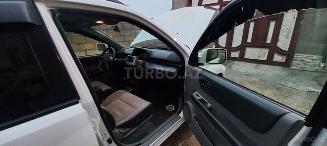 Nissan X-Trail 2003, 264,134 km - 2.0 l - Bakı