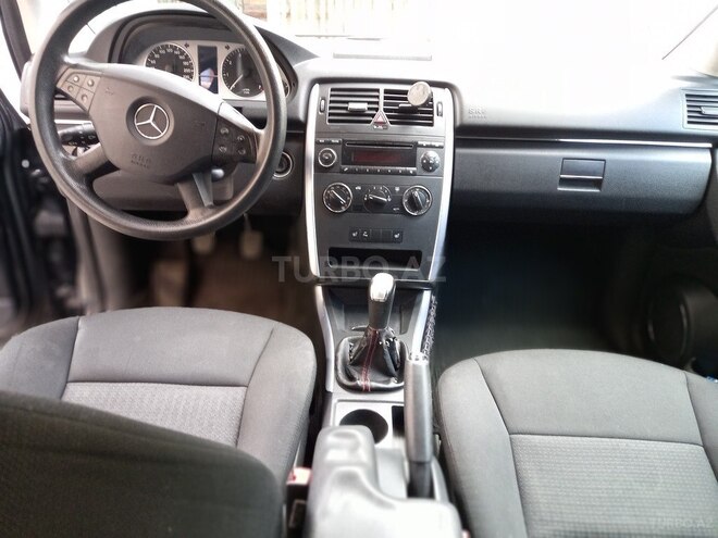 Mercedes B 170 2006, 213,673 km - 1.7 l - Bakı