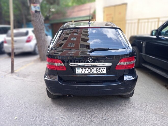 Mercedes B 170 2006, 213,673 km - 1.7 l - Bakı
