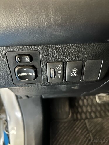 Toyota RAV4 2013, 210,000 km - 2.5 л - Bakı