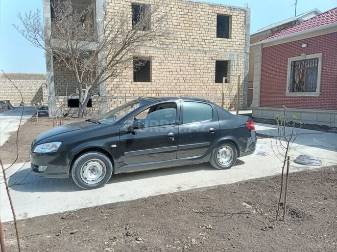 Iran Khodro Runna 2014, 350,000 km - 1.6 l - Bakı