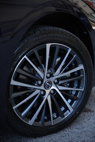 Lexus ES 300h 2022, 0 km - 2.5 l - Bakı