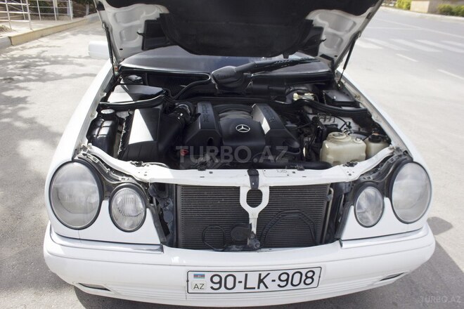 Mercedes E 240 1998, 380,500 km - 2.4 л - Hacıqabul