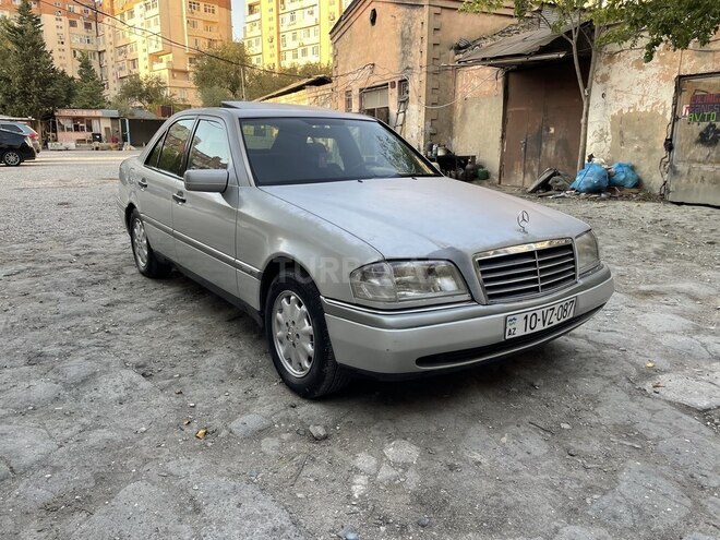 Mercedes C 180 1994, 290,000 km - 1.8 l - Bakı