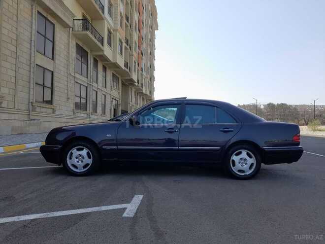 Mercedes E 240 1999, 280,000 km - 2.4 l - Sumqayıt