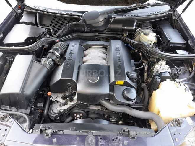 Mercedes E 240 1999, 280,000 km - 2.4 l - Sumqayıt