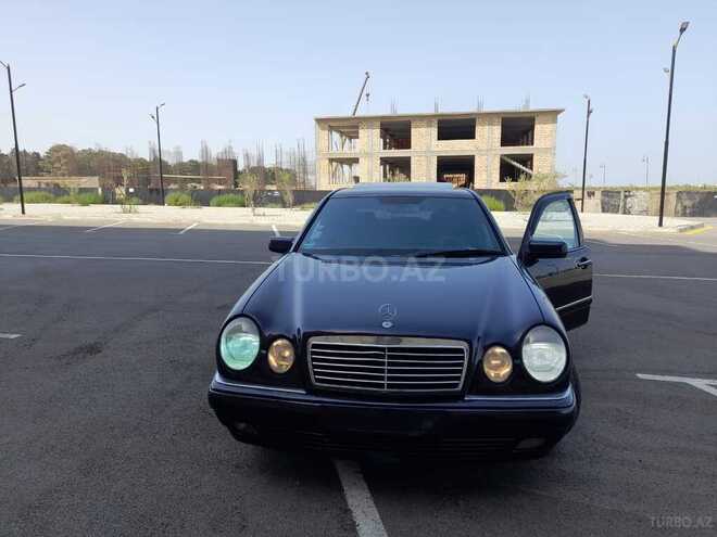 Mercedes E 240 1999, 280,000 km - 2.4 l - Sumqayıt