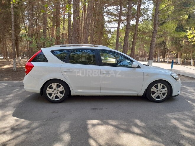 Kia Ceed 2010, 191,600 km - 1.6 l - Sumqayıt
