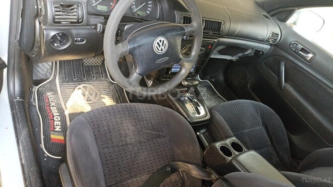 Volkswagen Passat 1998, 210,000 km - 1.8 l - Ağdaş
