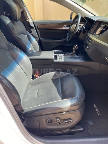 Hyundai Genesis 2015, 120,000 km - 3.0 l - Bakı