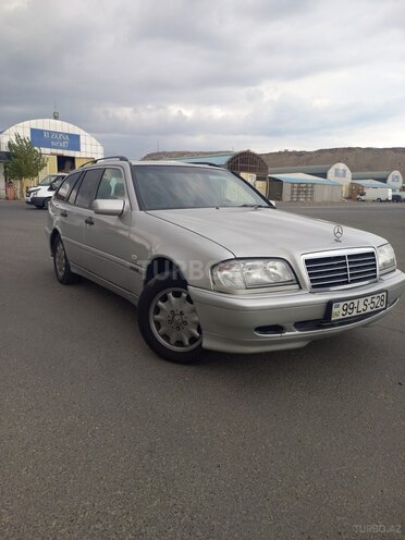 Mercedes C 200 2000, 300,000 km - 2.0 л - Bakı