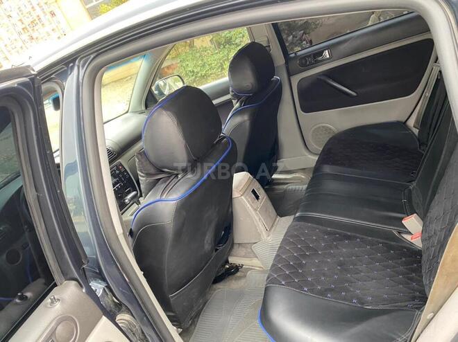 Volkswagen Passat 2002, 190,000 km - 1.8 л - Bakı