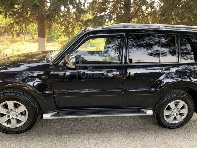 Mitsubishi Pajero 2008, 141,000 km - 3.0 л - Quba