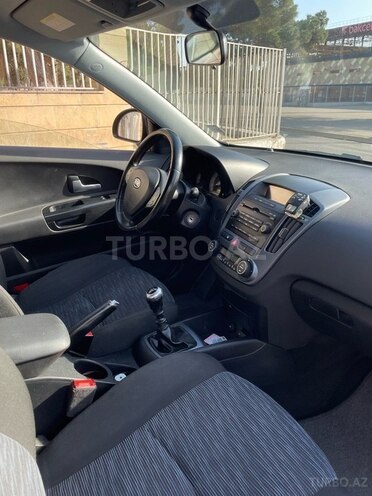 Kia Ceed 2009, 186,000 km - 1.6 l - Bakı