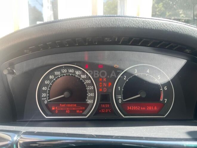 BMW 735 2003, 342,052 km - 3.6 л - Bakı