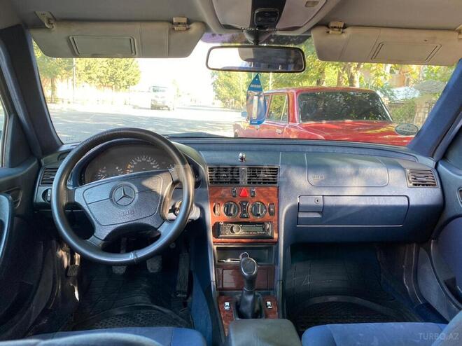 Mercedes C 180 1997, 380,655 km - 1.8 l - İsmayıllı