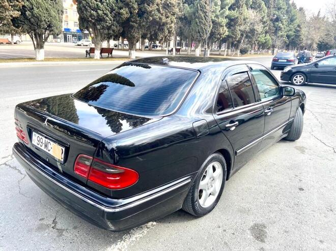 Mercedes E 270 1999, 350,000 km - 2.7 l - Sumqayıt