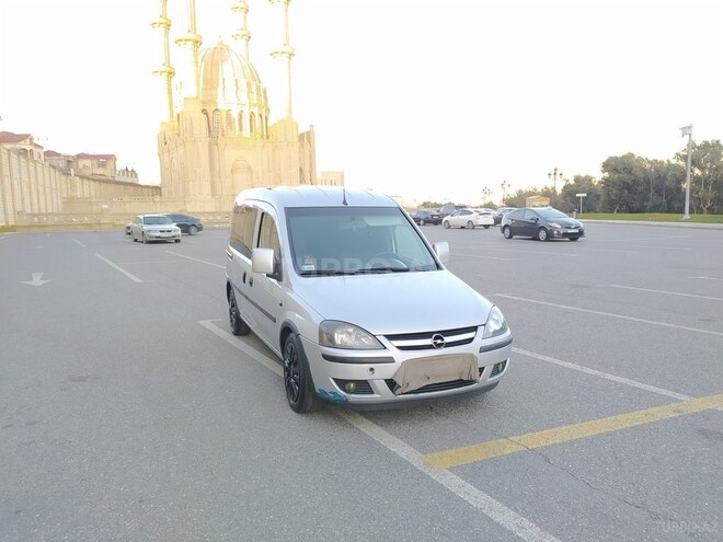 Opel Combo 2007, 275,000 km - 1.3 l - Bakı