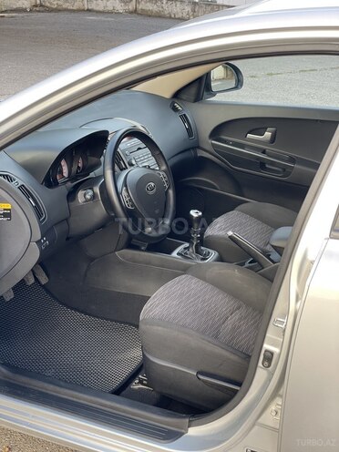 Kia Ceed 2007, 195,000 km - 1.6 l - Bakı