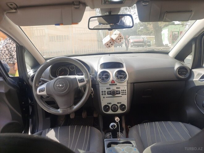 Opel Corsa 2009, 285,000 km - 1.3 л - Bakı