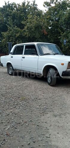 LADA (VAZ) 2107 2006, 68,000 km - 1.5 л - Qazax