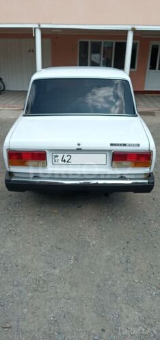 LADA (VAZ) 2107 2006, 68,000 km - 1.5 л - Qazax