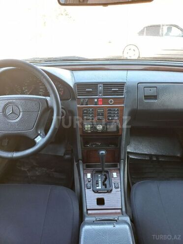 Mercedes C 200 1994, 200,230 km - 2.0 l - Qazax