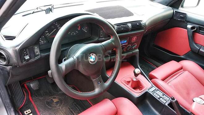 BMW 520 1991, 370,000 km - 2.0 l - Bakı