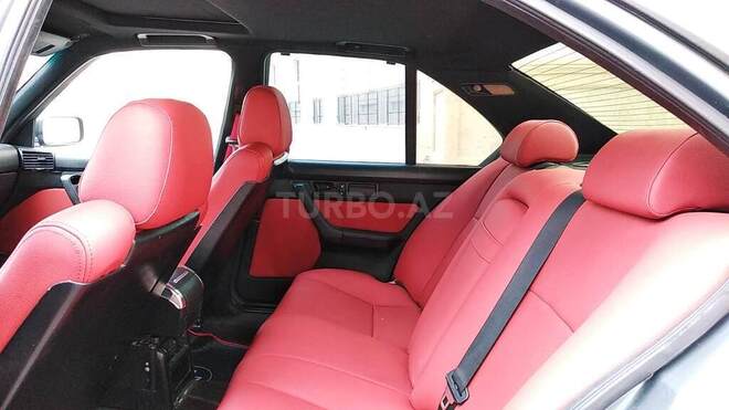 BMW 520 1991, 370,000 km - 2.0 l - Bakı