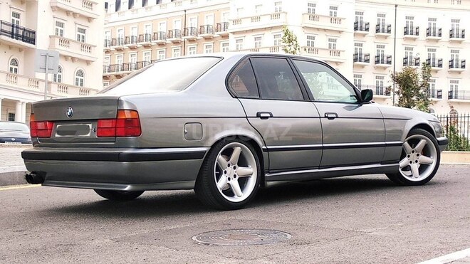 BMW 520 1991, 370,000 km - 2.0 l - Bakı
