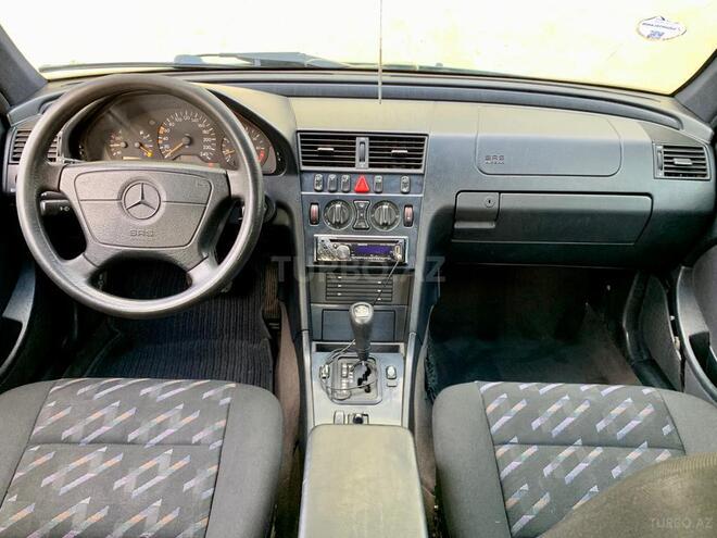 Mercedes C 200 1998, 280,000 km - 2.0 l - Bakı