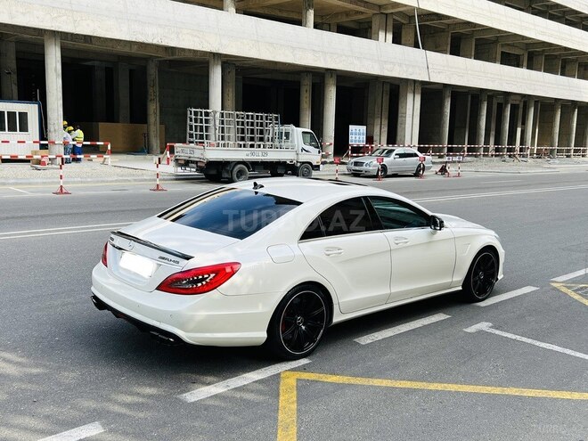 Mercedes CLS 63 AMG 2012, 121,000 km - 5.5 l - Bakı