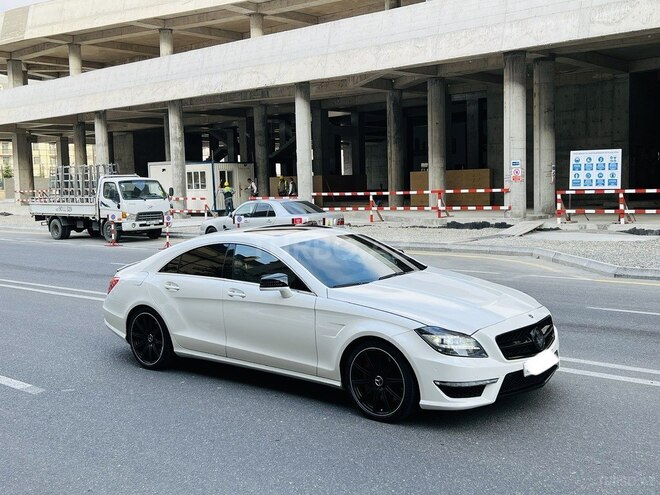 Mercedes CLS 63 AMG 2012, 121,000 km - 5.5 l - Bakı