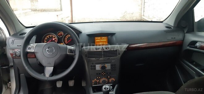 Opel Astra 2005, 261,648 km - 1.4 l - Bakı