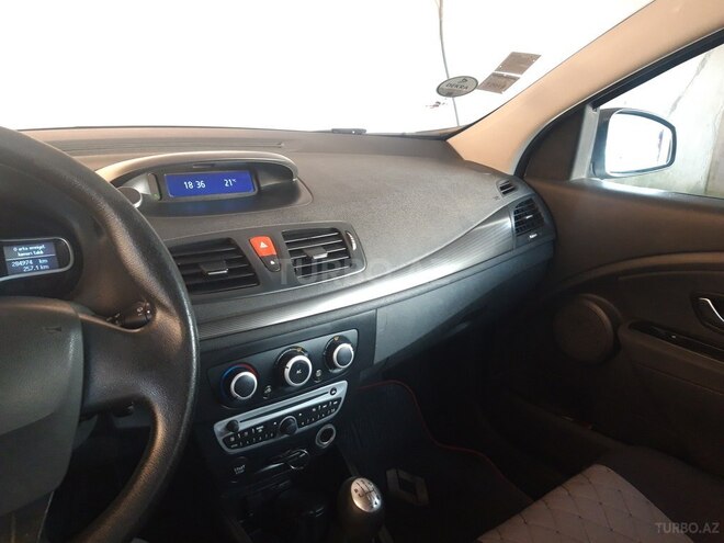 Renault Megane 2011, 285,000 km - 1.5 l - Tovuz