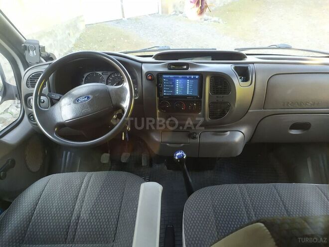 Ford Transit 2001, 270,000 km - 2.0 l - Qax