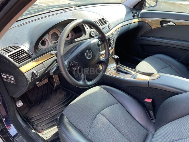 Mercedes E 220 2008, 220,000 km - 2.2 л - Bakı