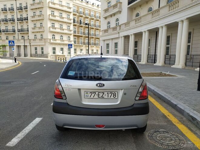 Kia Rio 2008, 252,000 km - 1.5 л - Bakı