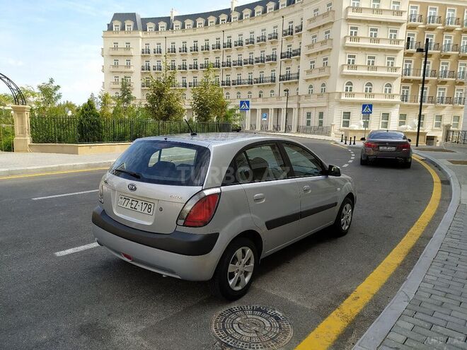 Kia Rio 2008, 252,000 km - 1.5 л - Bakı