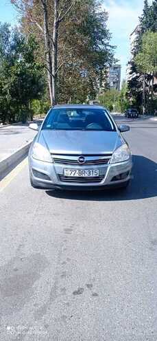 Opel Astra 2007, 226,000 km - 1.4 л - Bakı