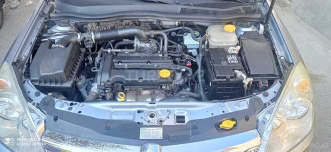 Opel Astra 2007, 226,000 km - 1.4 л - Bakı
